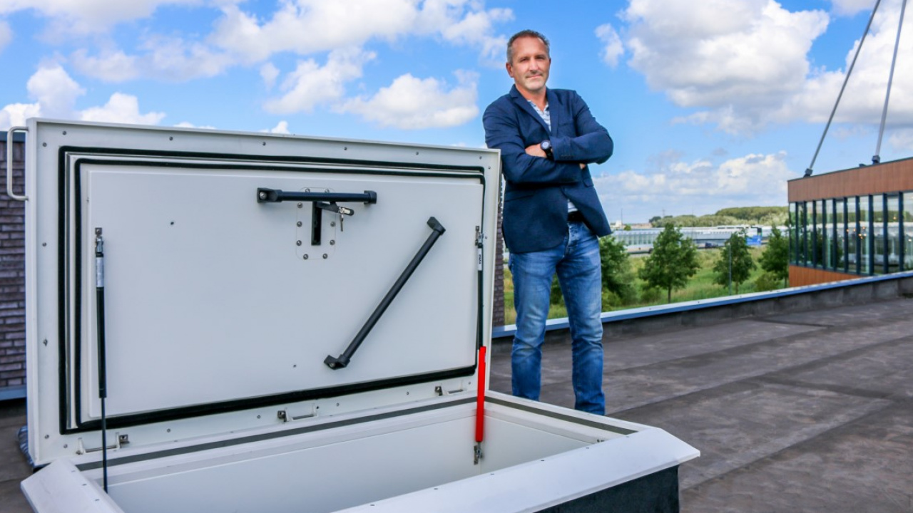 half-sancmscopy6081_topaccess referentie 1 (medium)-image-1277-19.jpg